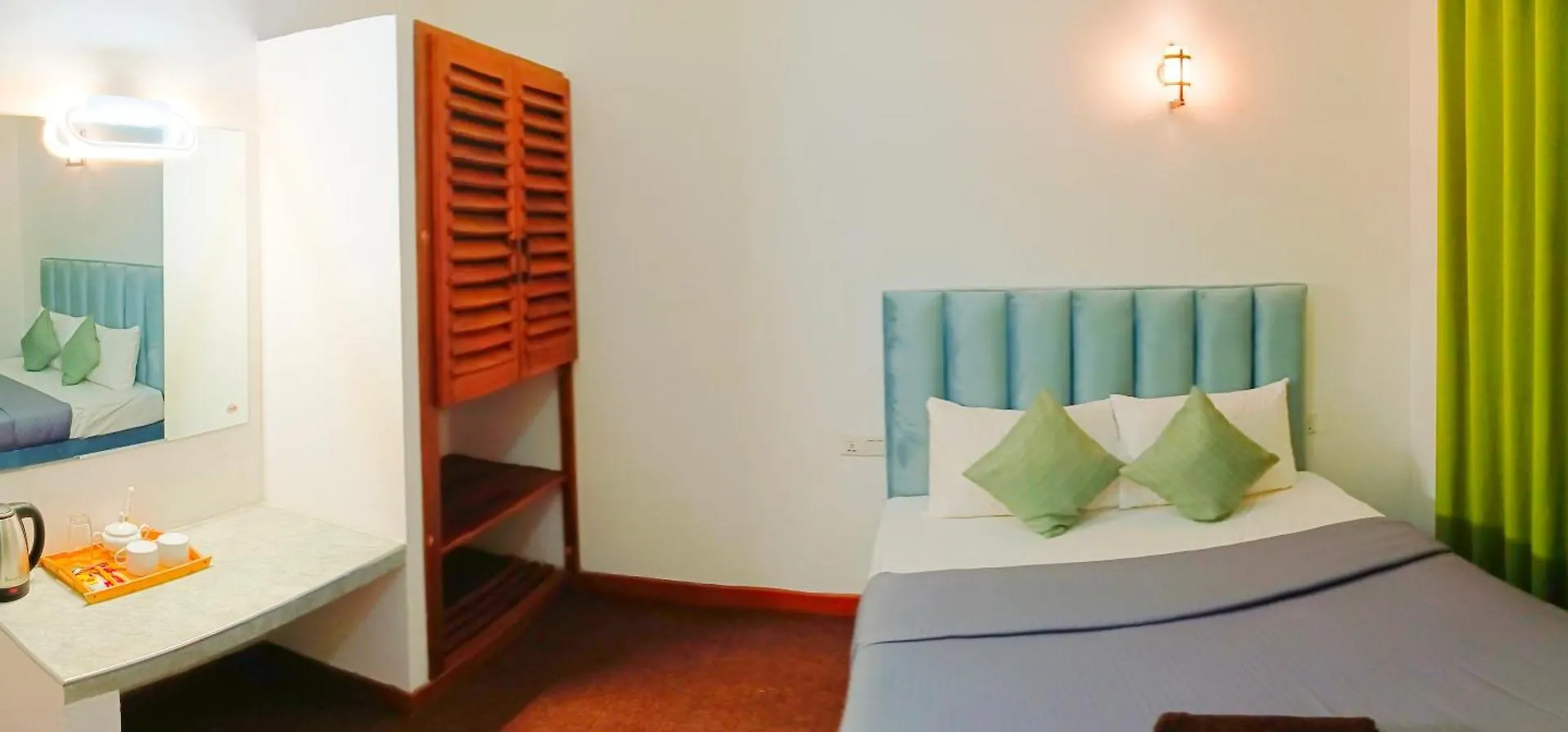The Blues Chalet Bed & Breakfast Nuwara Eliya