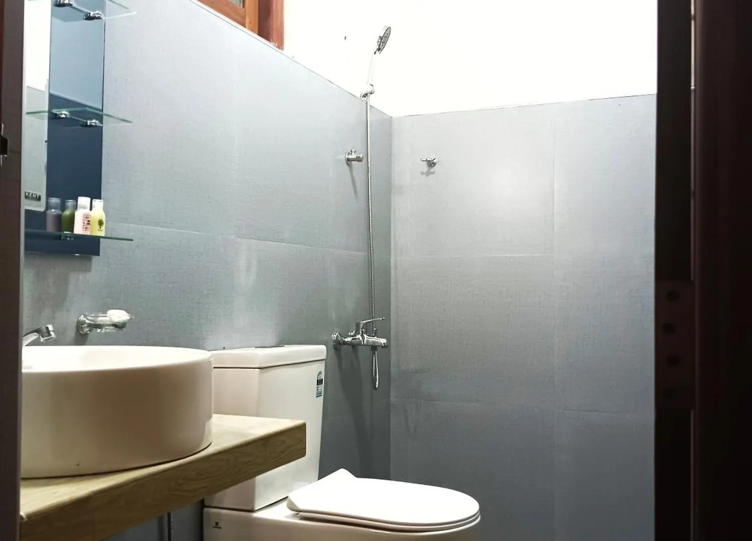The Blues Chalet Bed & Breakfast Nuwara Eliya